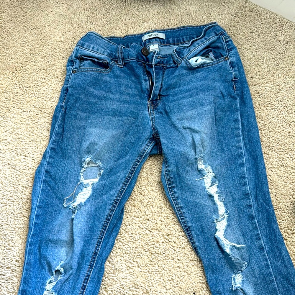 Medium Wash skinny jeans